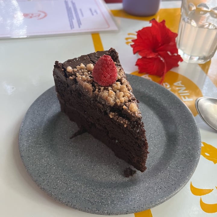 photo of Gracias Madre Taquería Vegana Pastel Matilda shared by @jomaloto on  04 May 2025 - review