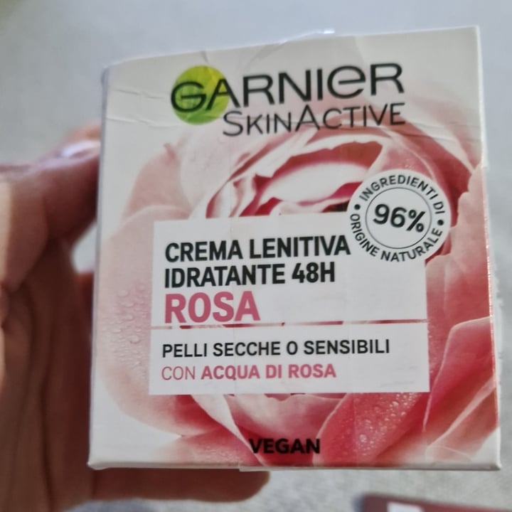 photo of Garnier crema viso acqua di rose shared by @lauretta86 on  23 Mar 2024 - review