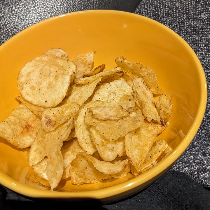 photo of Hardbite Wild Onion & Yogurt Potato Chips shared by @jandrews on  21 Dec 2024 - review