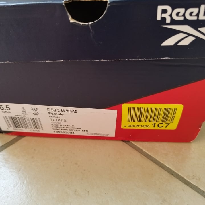 photo of Reebok Reebok Vegan shared by @lauraemarco on  07 Apr 2024 - review