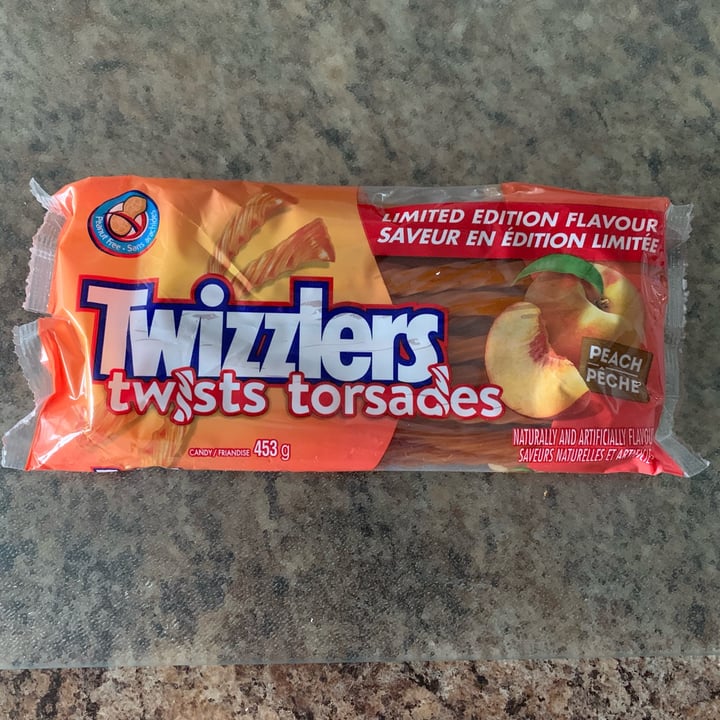 photo of Twizzlers Twists (Peach) shared by @louisg on  27 Apr 2024 - review