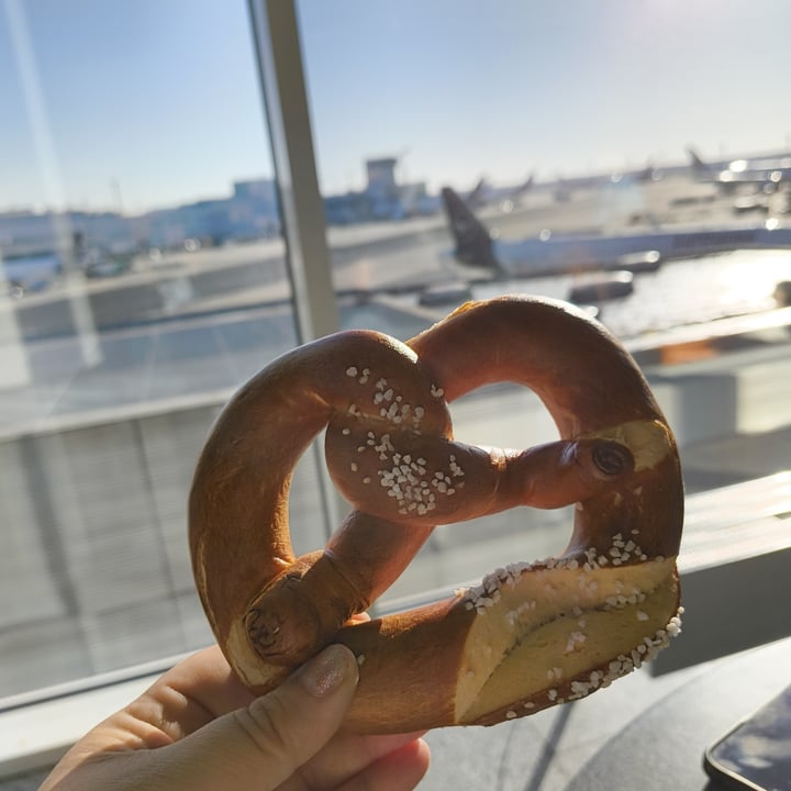 photo of Puro Gusto Bretzel shared by @serenasofia on  19 Sep 2025 - review