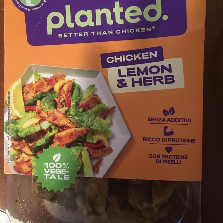 photo of Planted Chicken lemon and herbs shared by @nicotics on  30 Sep 2023 - review