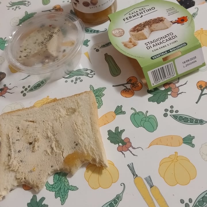 photo of Casa del fermentino ferme' di anacardi shared by @sereseriveg on  07 Aug 2025 - review