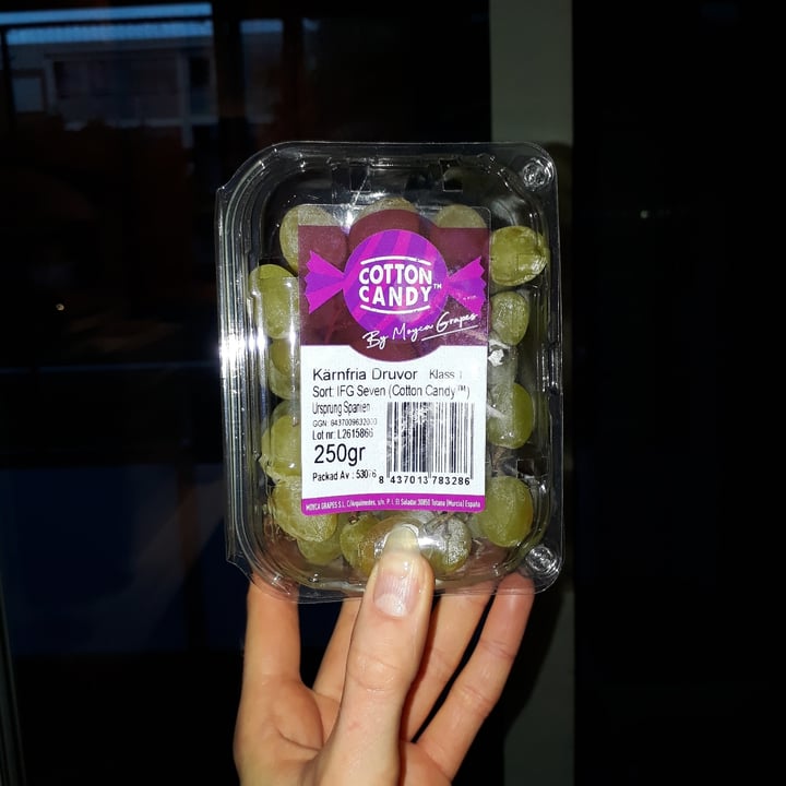 photo of Moyca Cotton candy grapes shared by @adropoceanic on  09 Oct 2025 - review