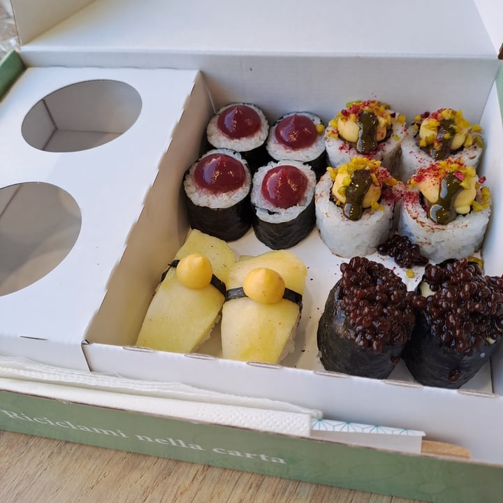 photo of EssenzaSushi Box dolce shared by @francesca237 on  07 Oct 2023 - review