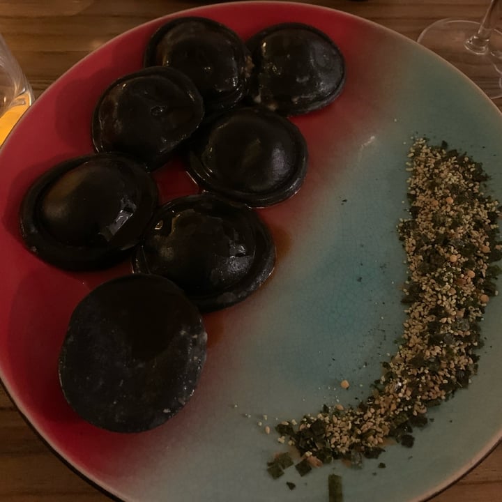 photo of Hearth Black Charcoal Ravioli Filled with Shiitake Mushrooms, Teriyaki Sauce, Wasabi Crisp & Sesame shared by @mapikaa on  31 Mar 2024 - review