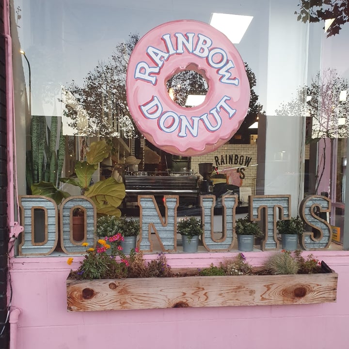 photo of Rainbow Donuts Vegan Lemon Poppy Seed Donut shared by @paniwilson on  20 Oct 2024 - review