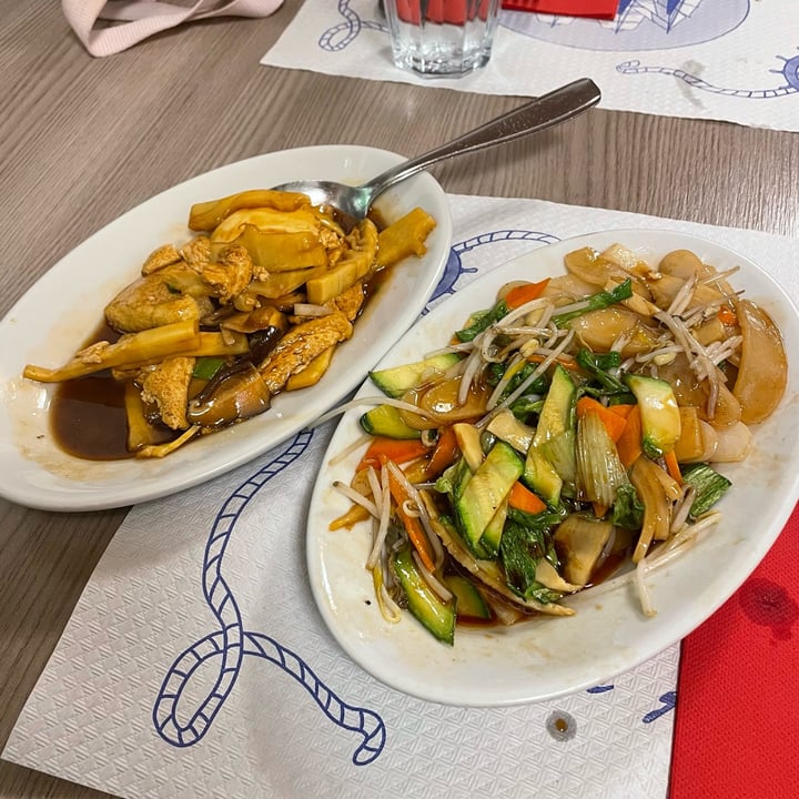 photo of Ristorante Cinese Il Mondo Tofu Con Funghi E Bambù shared by @clxolao on  15 Jul 2025 - review