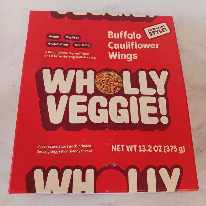 photo of Wholly veggie Buffalo Cauliflower Wings shared by @heartartichokehearts on  24 Sep 2023 - review