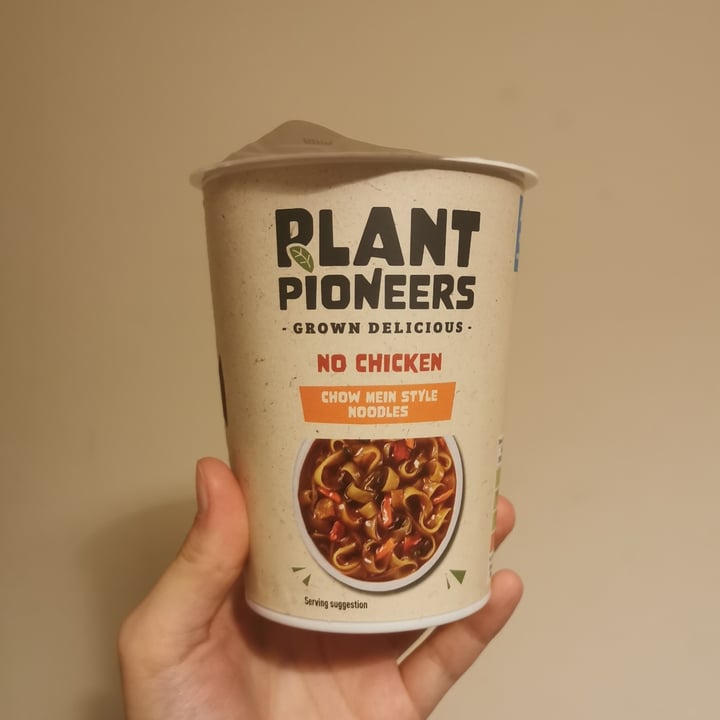 photo of Plant Pioneers no chicken chow mein style noodles shared by @arualtyrell on  16 Mar 2024 - review