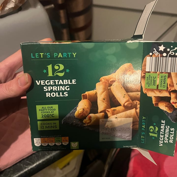 photo of ALDI 12 vegetable spring rolls shared by @robsm95 on  30 Dec 2023 - review