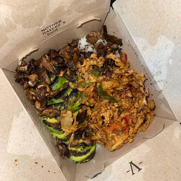 photo of Let It V Paseo La Plaza lennon shared by @inespressable on  18 Sep 2023 - review