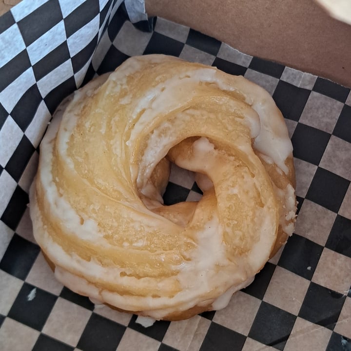 photo of Planted in Hamilton Honey Cruller shared by @svraphael88 on  22 Apr 2024 - review
