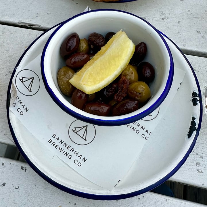 photo of Bannerman Brewing Co. Marinated Olives shared by @leratonsaveur on  30 Jul 2025 - review