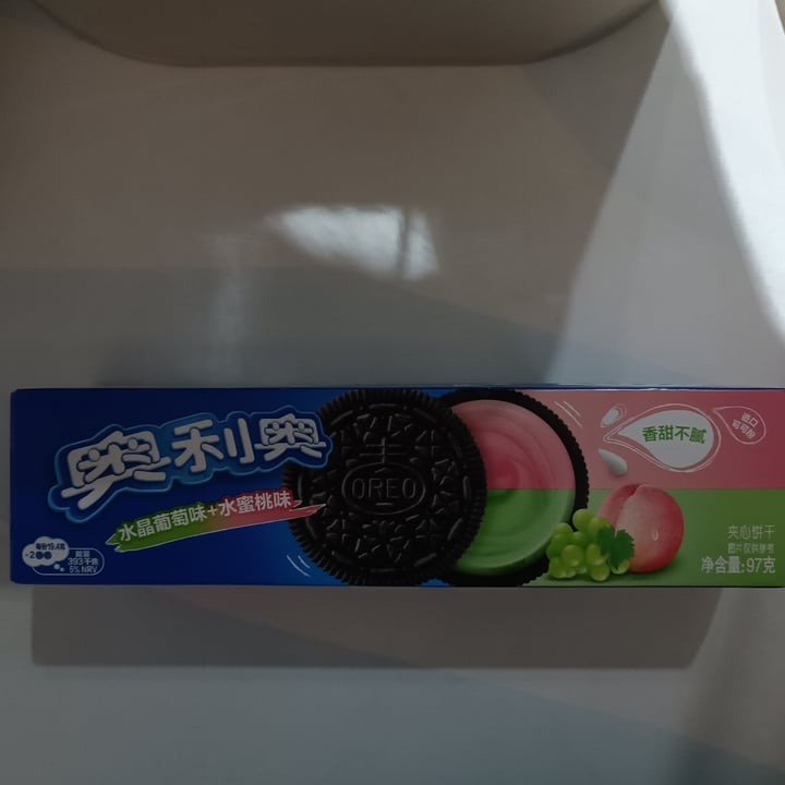 photo of Oreo White Peach Oolong flavor shared by @giudymorale on  24 May 2024 - review