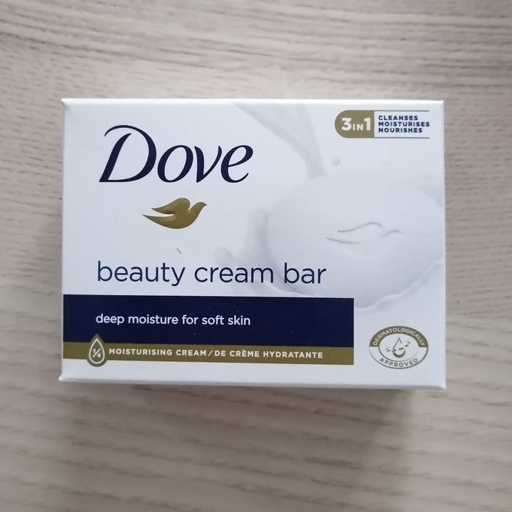 photo of Dove Jabón Beauty Cream Bar shared by @pandapolaire on  14 Apr 2024 - review