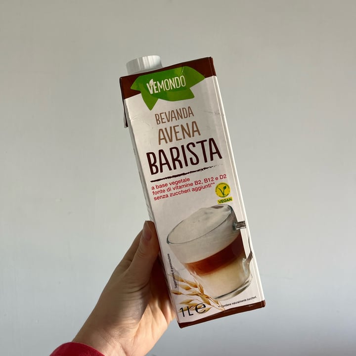 photo of Vemondo bevanda avena barista shared by @charlotteauxfraises on  10 Apr 2024 - review