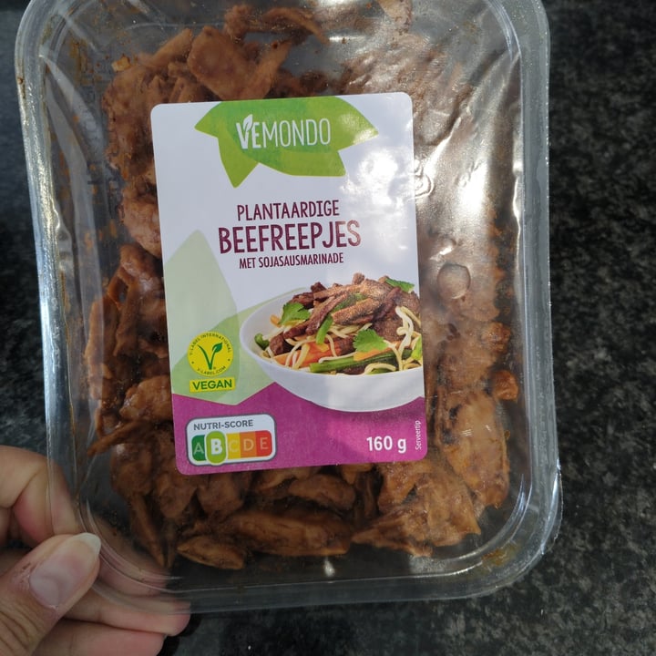 photo of Vemondo plantaardige beefrepjes shared by @nuriawashungry on  15 Mar 2025 - review