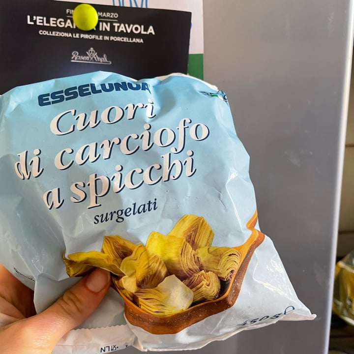 photo of  Esselunga cuori di carciofo a spicchi surgelati shared by @martidi on  10 Sep 2023 - review