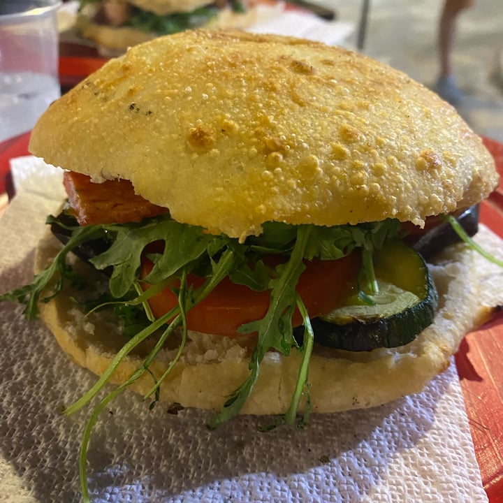 photo of Al 123 Pucceria Pizzeria Puccia vegetariana shared by @elisadf on  28 Jun 2024 - review