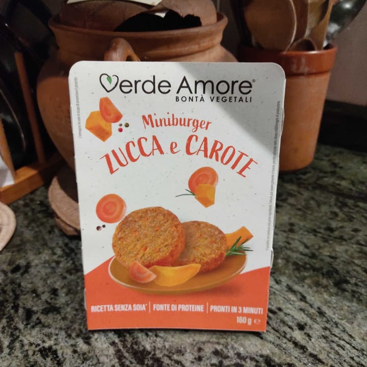 photo of Verde Amore Mini Burger con Zucca e Carote shared by @claudyoli on  13 May 2024 - review
