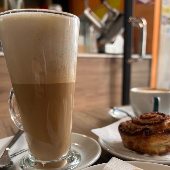 photo of 4 Amici Latte Macchiato Di Soia shared by @seitansistah on  25 Mar 2025 - review