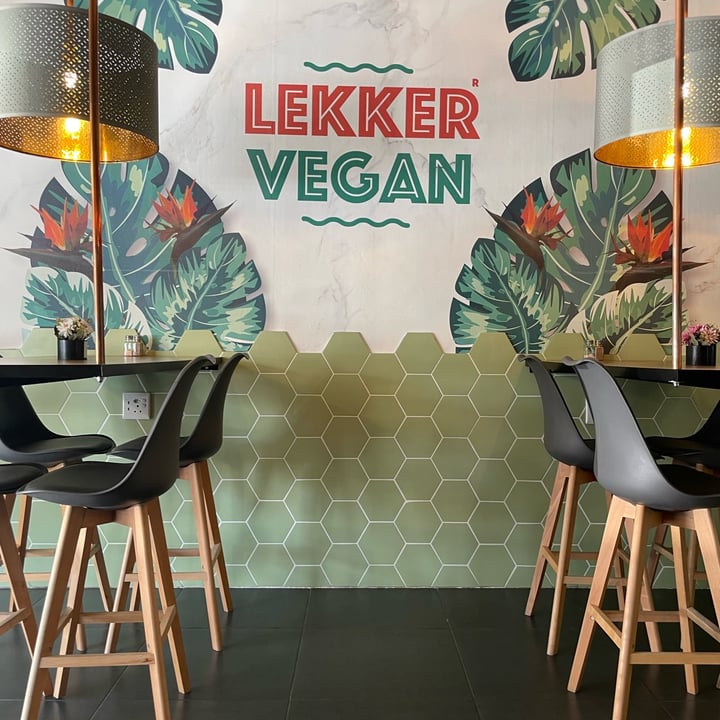 photo of Lekker Vegan Fourways Lekker Future Burger shared by @cdg2399 on  23 Oct 2023 - review