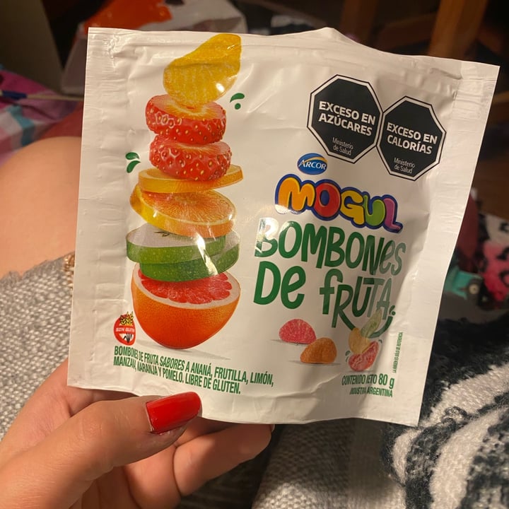 photo of Mogul Bombones de fruta shared by @julijameson on  01 Aug 2025 - review