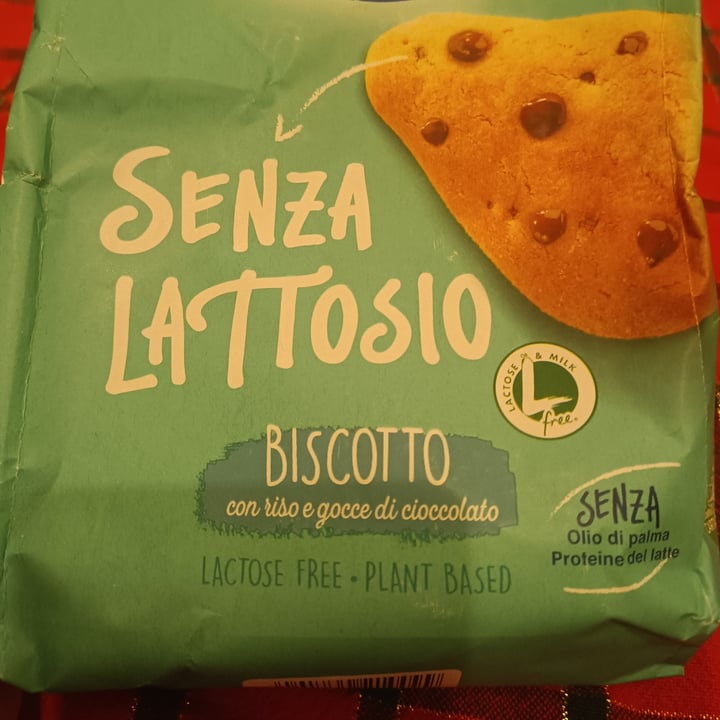 photo of Riso Scotti biscotti con gocce di cioccolato shared by @luana92 on  08 Jan 2024 - review