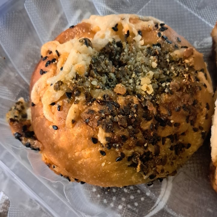 photo of Bad Attitude Bread Pesto Bun shared by @svraphael88 on  17 May 2024 - review