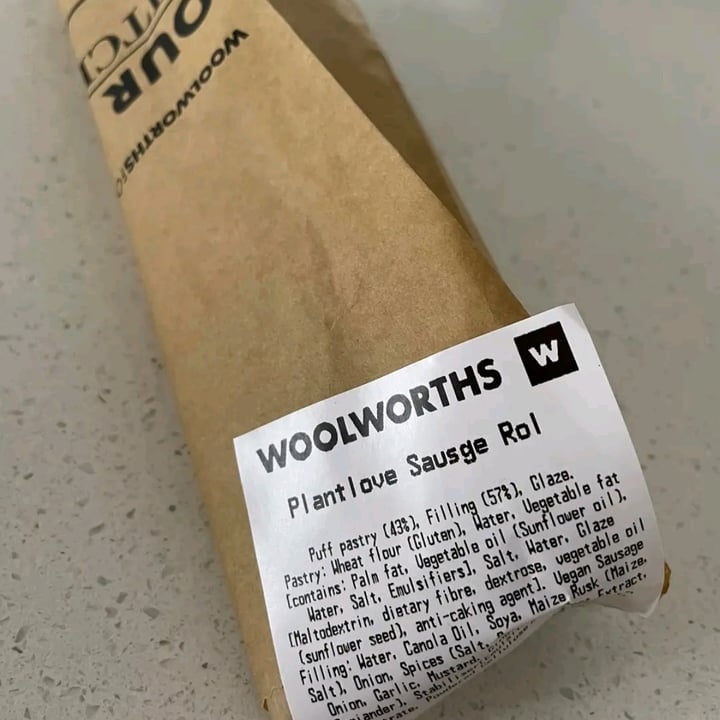 photo of Woolworths Food Plantlove sausage roll shared by @udeshs on  14 Apr 2024 - review