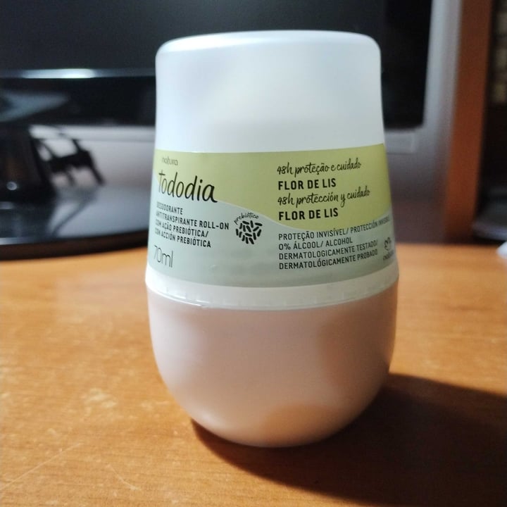 photo of Natura Desodorante Antitranspirante Roll-on Proteccion y Confort Tododia shared by @sophiassv1616 on  17 Oct 2023 - review
