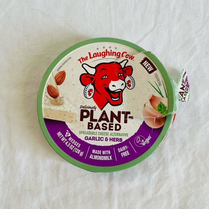 photo of The Laughing Cow Plant-Based Spreadable Cheese Alternative GARLIC & HERB shared by @tamiapple on  25 Dec 2024 - review