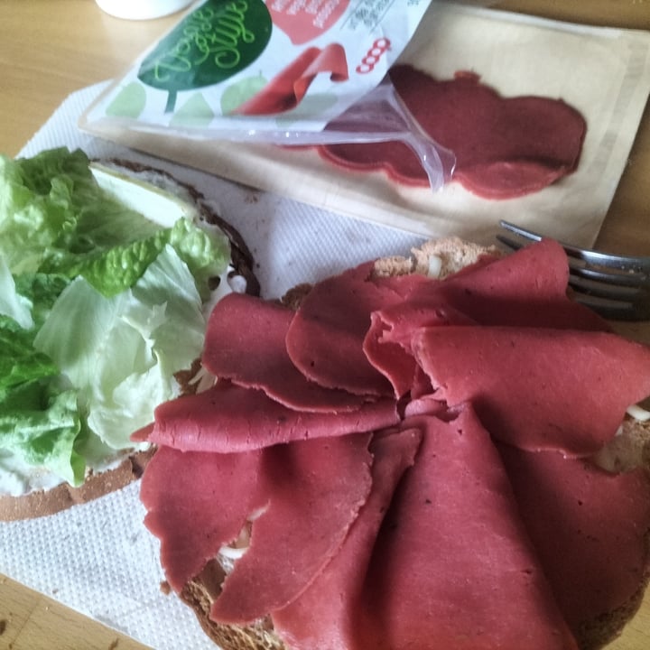 photo of Veggie Style (COOP) affettato vegetale gusto prosciutto shared by @bruinichiara on  27 Mar 2024 - review