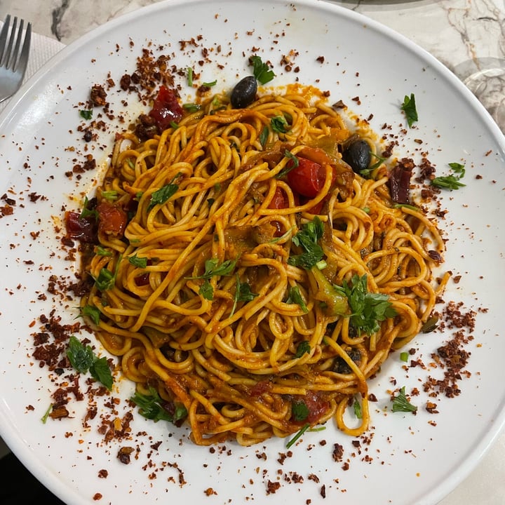 photo of Chikha Pizza & Waffles Pasta All’Arrabbiata shared by @inesbensadok on  23 Aug 2024 - review