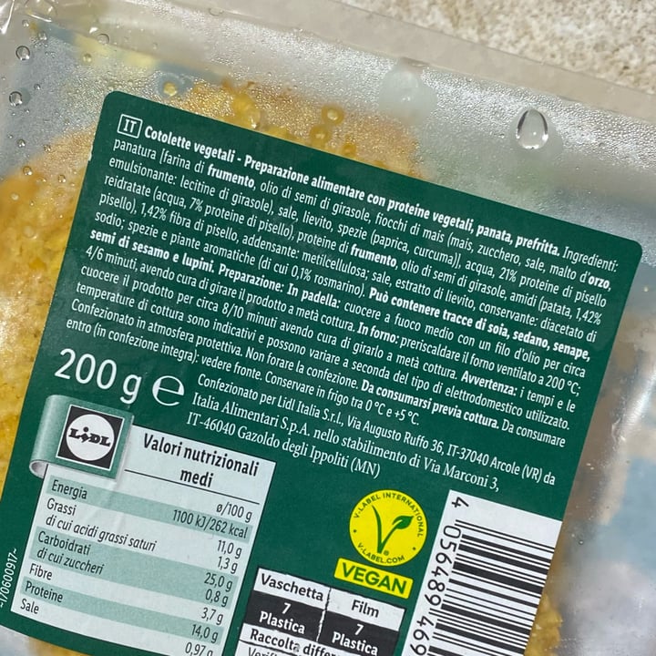 photo of Vemondo cotolette vegetali shared by @alltingarnej on  23 Oct 2024 - review