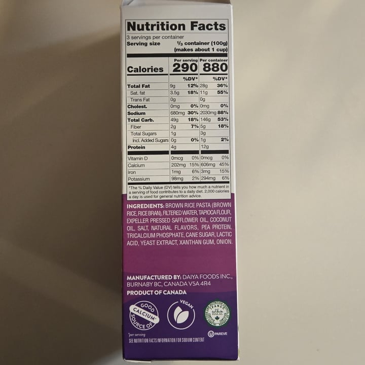 photo of Daiya Deluxe Mac and Cheese White Cheddar Style shared by @teknevra on  16 Jun 2024 - review