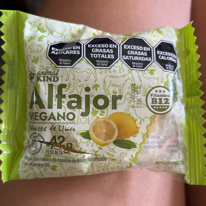 photo of Animal kind Alfajor mousse de Limon shared by @jaelbori on  16 Aug 2024 - review