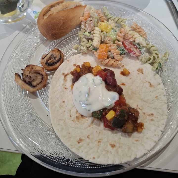 photo of Sanctuary het Wijland Lunch shared by @frendssnotfood on  12 Oct 2025 - review