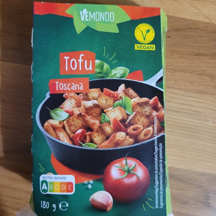 photo of Vemondo Tofu toscana shared by @melroma on  12 Jan 2024 - review
