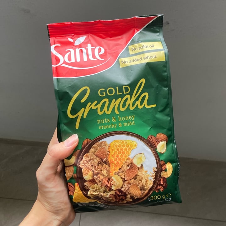 photo of Sante Gold Granola - Nuts & Honey shared by @kohliflower on  15 Sep 2023 - review