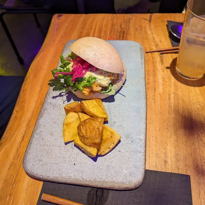 photo of Desoriente jackfruit bao burger shared by @lydiahawkins on  25 Sep 2023 - review