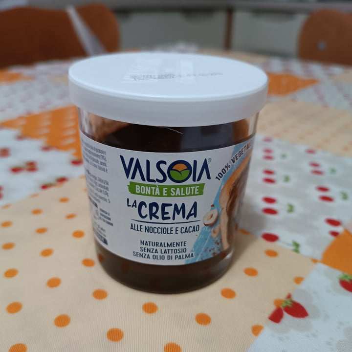 photo of Valsoia Crema alla nocciola shared by @veganfran on  21 Dec 2024 - review