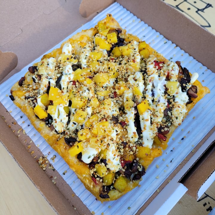 photo of Afro's Pizza The Marley Vegetarian shared by @metalmel666 on  30 May 2024 - review