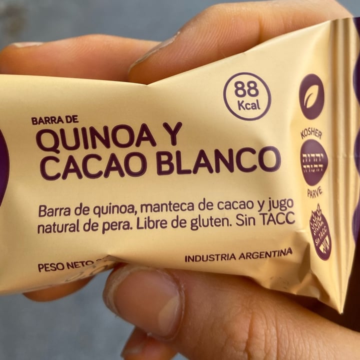 photo of Wake up Barra De Quinoa Y Cacao Blanco shared by @veganeandoenbsas on  22 Sep 2023 - review