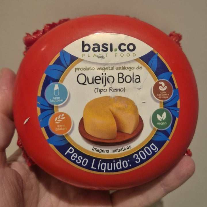 photo of Básico Plant Food queijo bola shared by @liliandrea on  31 Jul 2025 - review