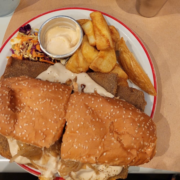 photo of Gordo Vegano Sandwich de Milanesa shared by @petriglianoluciana on  22 May 2024 - review