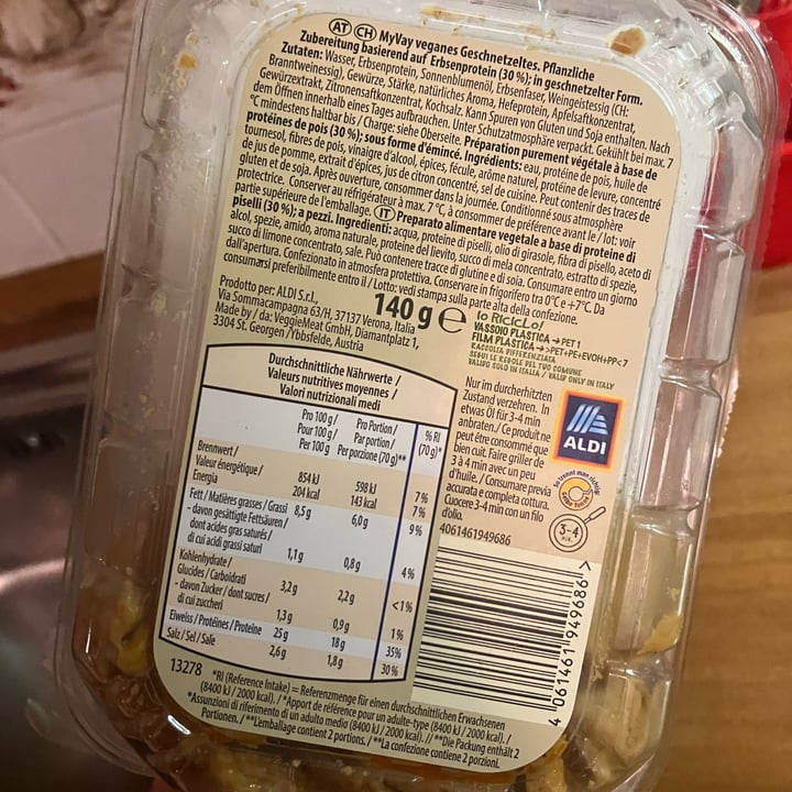 photo of MyVay Straccetti Vegani A Base Di Proteine Di Piselli shared by @hellf on  04 Nov 2024 - review