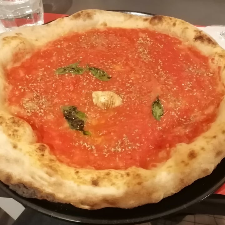 photo of Pizzeria O'Sarracino Marinara shared by @moth on  10 May 2024 - review